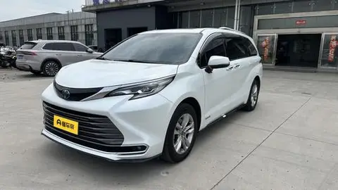 Toyota 赛那 2021