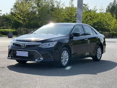Toyota Camry 2015