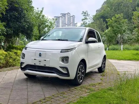 Brilliance Xinri i03A 2022