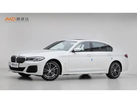 BMW 5 Series 2023 — фото 1
