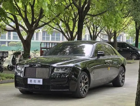 Rolls Royce 古思特 2022 — фото 1