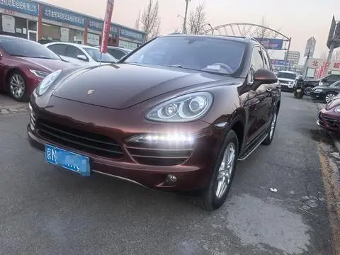 Porsche Cayenne 2011
