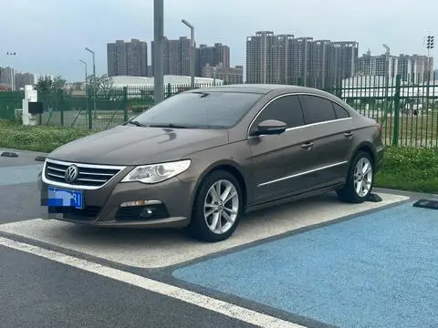 Volkswagen CC 2011