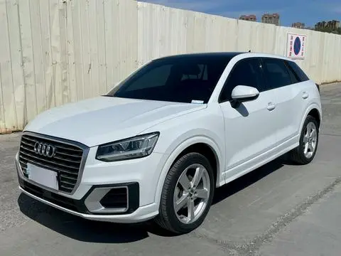 Audi Q2L 2018