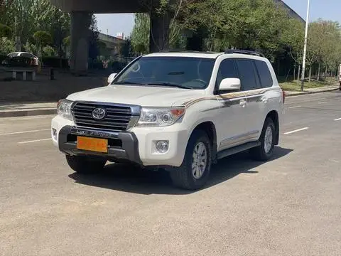 Toyota 兰德酷路泽 2012