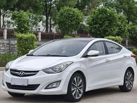 Hyundai Elantra Langdong 2015