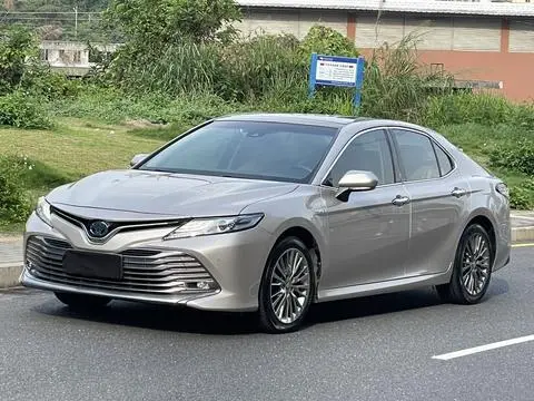 Toyota Camry 2019