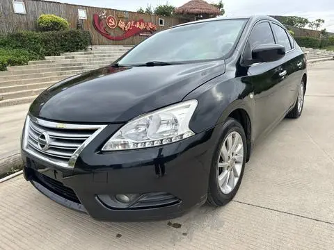 Nissan 轩逸 2012