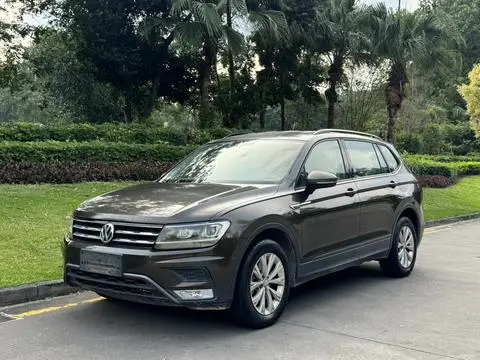 Volkswagen Tiguan L 2017