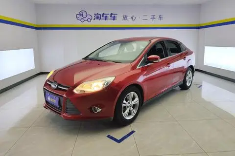 Ford Focus 2012 — фото 1