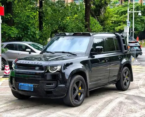 Land Rover 卫士 2025
