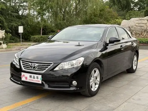 Toyota Reiz 2010