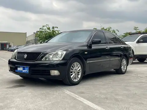 Toyota Crown 2005