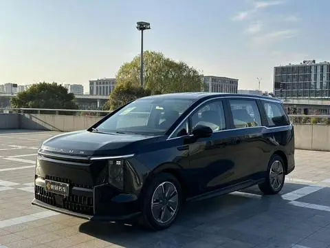 Maxus 大家7超混 2024