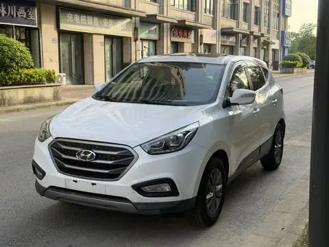 Hyundai ix35 2013 — фото 1