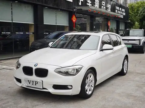 BMW 1 Series 2013 — фото 1