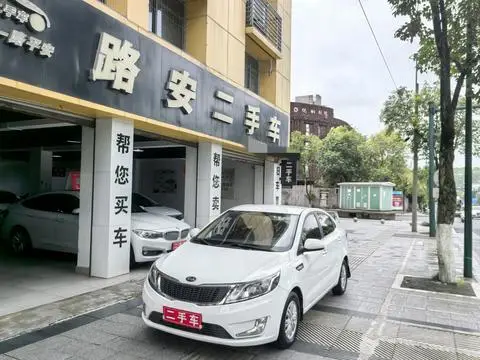 Kia K2 2012