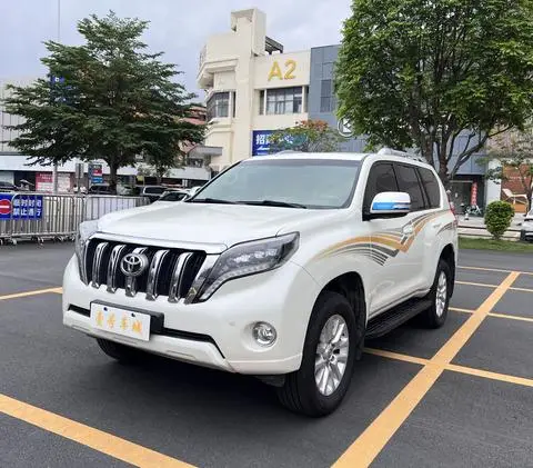 Toyota Prado 2016 — фото 1