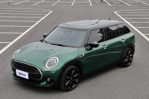 MINI CLUBMAN 2022