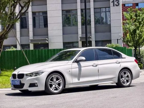 BMW 3 Series 2019