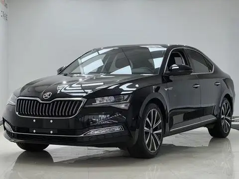 Skoda Superb 2024