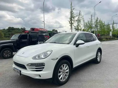 Porsche Cayenne 2011