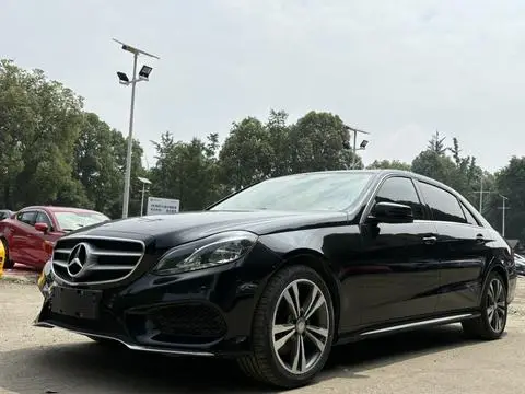 Mercedes-Benz E-Class 2015