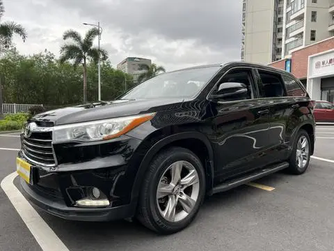 Toyota Highlander 2015