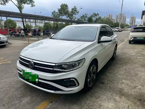 Volkswagen Bora 2023