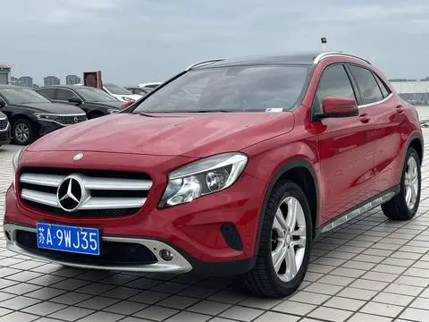 Mercedes-Benz GLA 2016