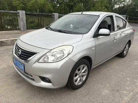 Nissan 阳光 2014