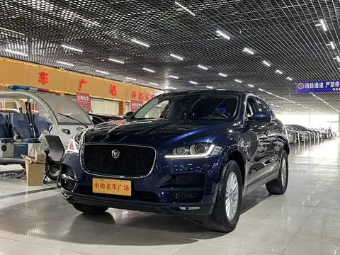 Jaguar F-PACE 2018 — фото 1