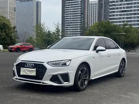 Audi A4L 2021