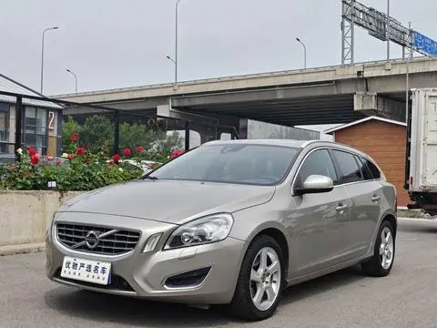 Volvo V60 2013