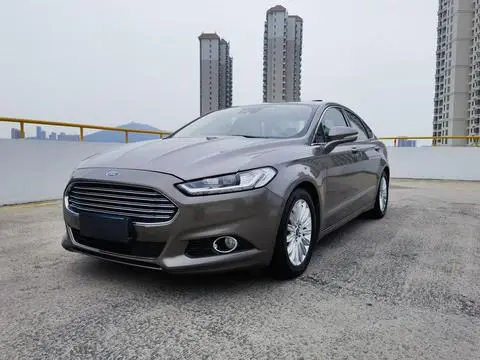 Ford 蒙迪欧 2013