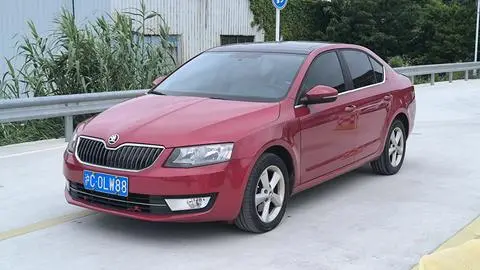 Skoda 明锐 2015 — фото 1