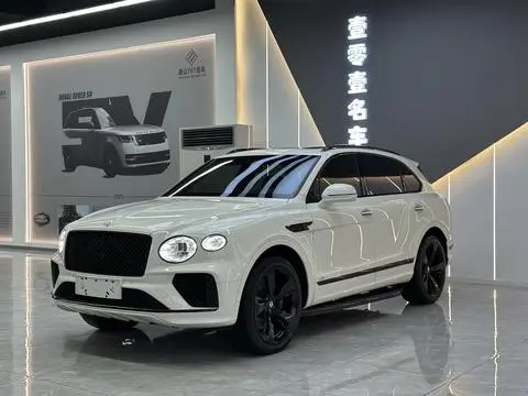 Bentley 添越 2021