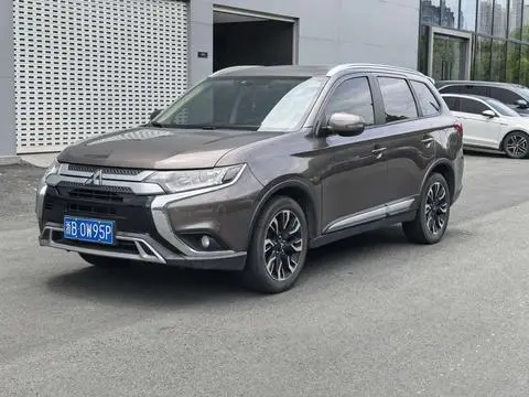 Mitsubishi 欧蓝德 2019