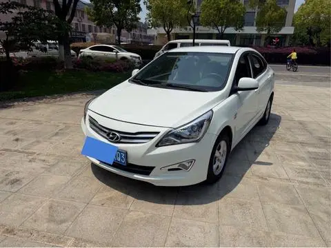 Hyundai 瑞纳 2014
