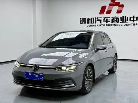 Volkswagen Golf 2023