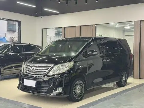 Toyota 埃尔法 2011