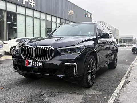 BMW X5 2022