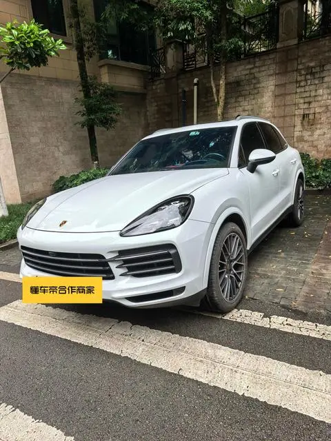 Porsche Cayenne 2019