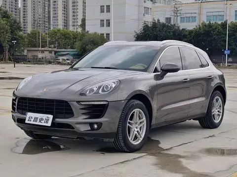 Porsche Macan 2016