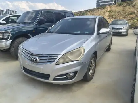 Hyundai 悦动 2011