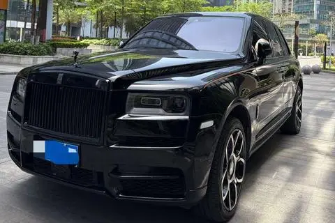 Rolls Royce Cullinan 2018