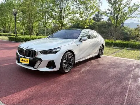 BMW 5 Series 2024