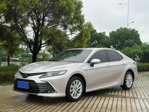 Toyota Camry 2021