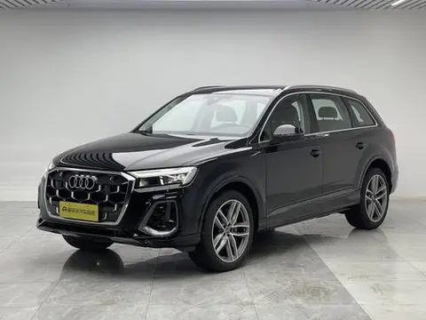 Audi Q7 2025