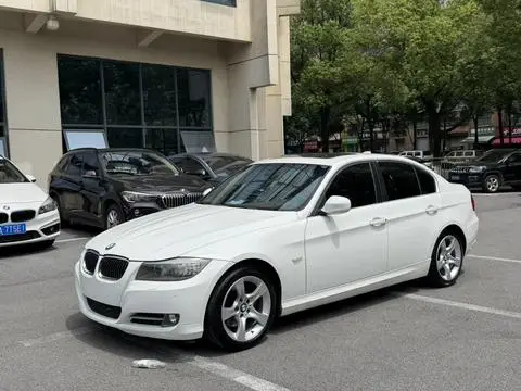 BMW 3 Series 2010